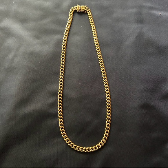 14kt Gold 18inch Cuban Link Necklace